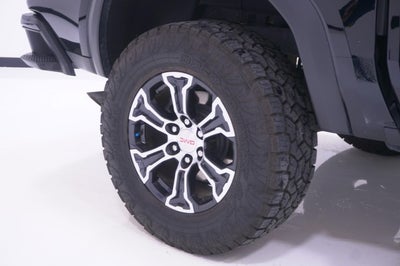 2025 GMC Canyon 4WD AT4