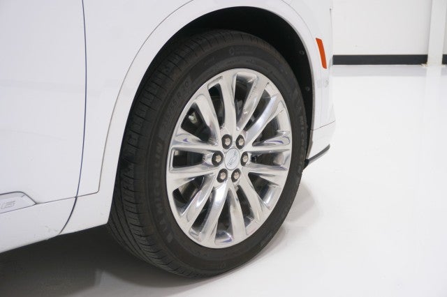 2025 Cadillac XT6 FWD Premium Luxury