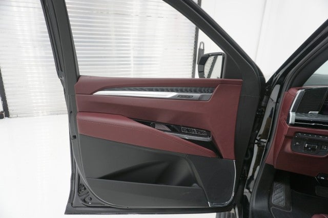 2026 Cadillac Escalade 4WD Sport