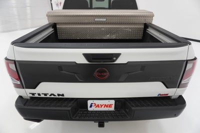 2024 Nissan Titan PRO-4X