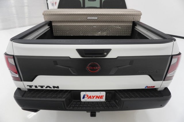 2024 Nissan Titan PRO-4X