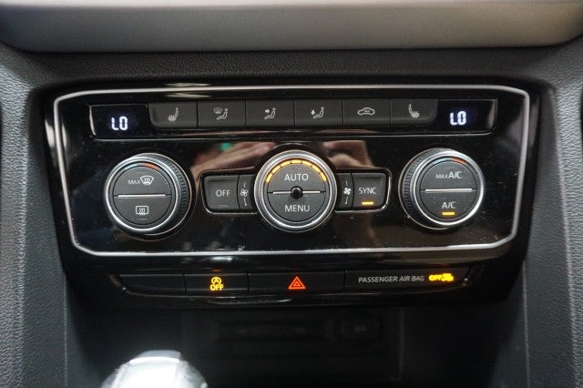 2021 Volkswagen Atlas Cross Sport 3.6L V6 SEL R-Line