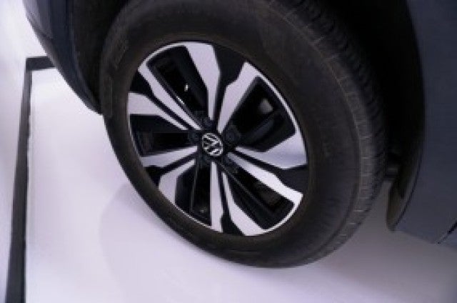 2024 Volkswagen Atlas Cross Sport 2.0T SE