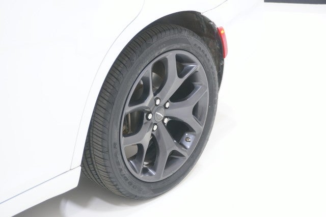 2023 Chrysler 300 300S