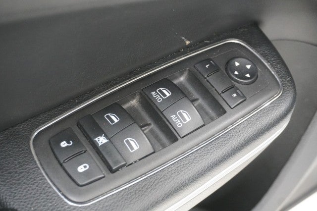 2023 Chrysler 300 300S