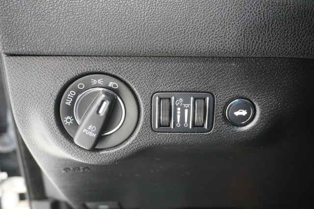 2023 Chrysler 300 300S