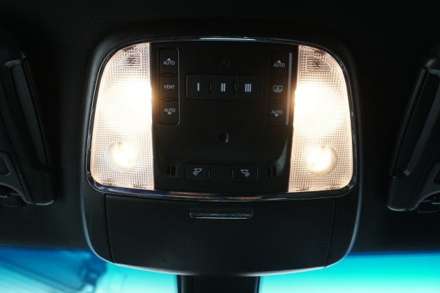 2023 Chrysler 300 300S
