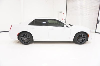 2023 Chrysler 300 300S