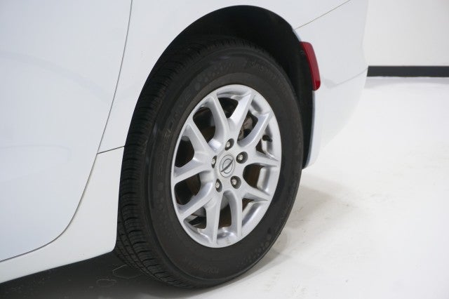 2022 Chrysler Voyager (fleet-only) LX