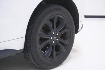 2022 Ford Edge SE