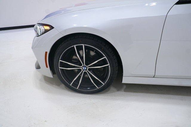 2023 BMW 3 Series 330i