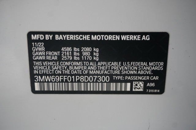 2023 BMW 3 Series 330i