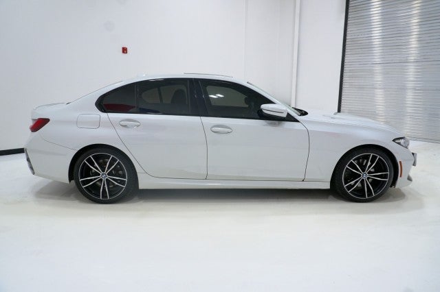 2023 BMW 3 Series 330i