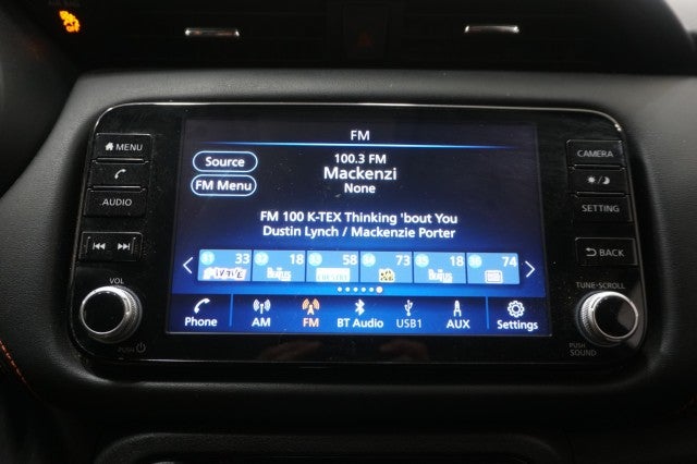 2021 Nissan Kicks SR