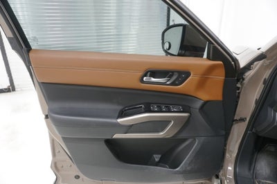 2024 Nissan Pathfinder Platinum