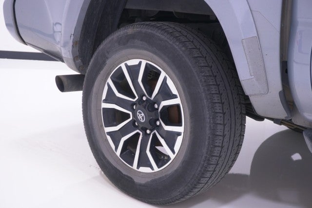 2021 Toyota Tacoma 2WD SR5