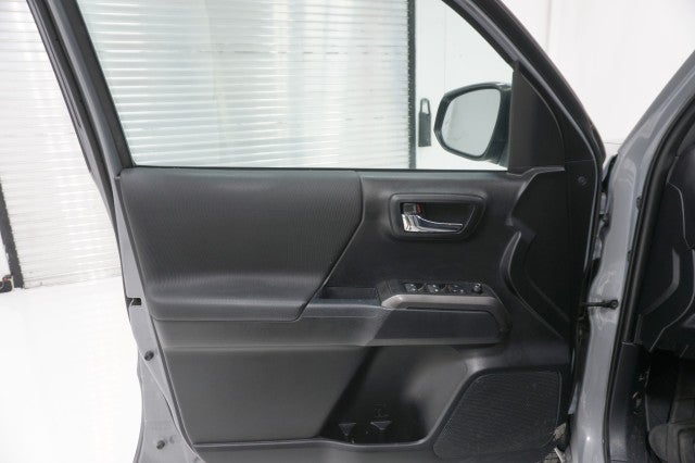 2021 Toyota Tacoma 2WD SR5
