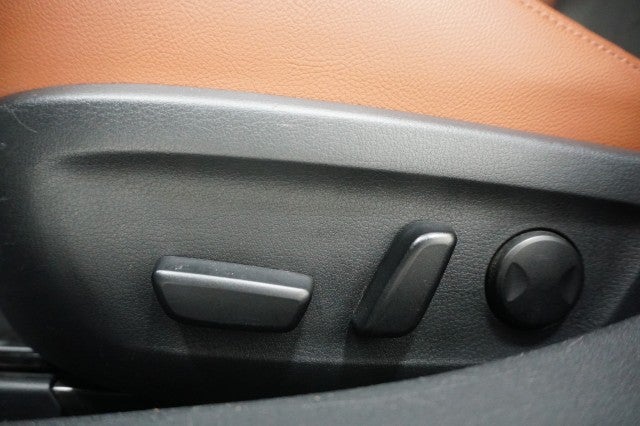 2024 Mazda Mazda3 Hatchback 2.5 Carbon Turbo