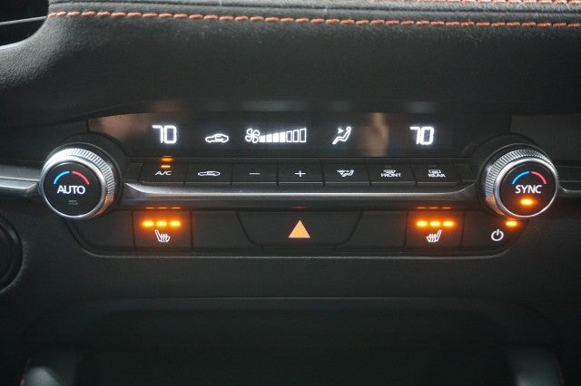 2024 Mazda Mazda3 Hatchback 2.5 Carbon Turbo