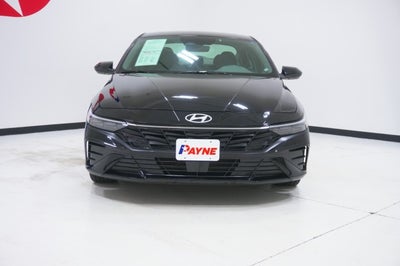 2025 Hyundai Elantra SEL Convenience