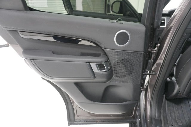 2025 Land Rover Discovery S