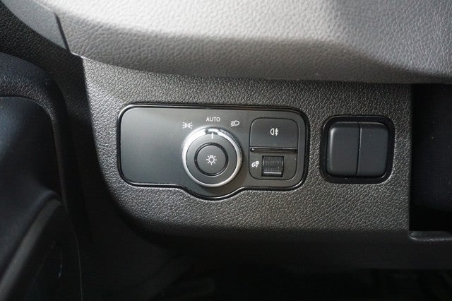 2025 Mercedes-Benz Sprinter Cargo Van 144 WB Standard Roof Cargo