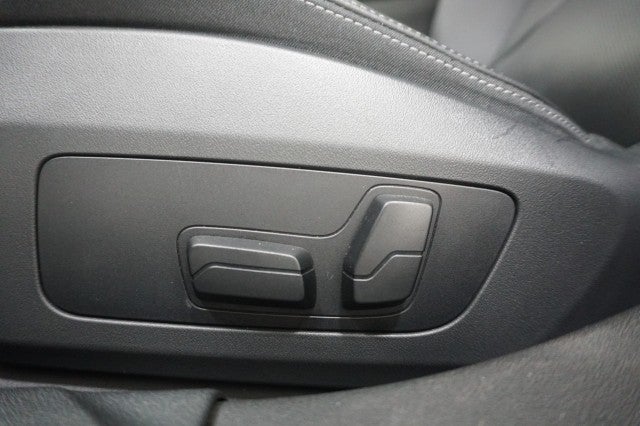 2025 BMW 2 Series 228 xDrive