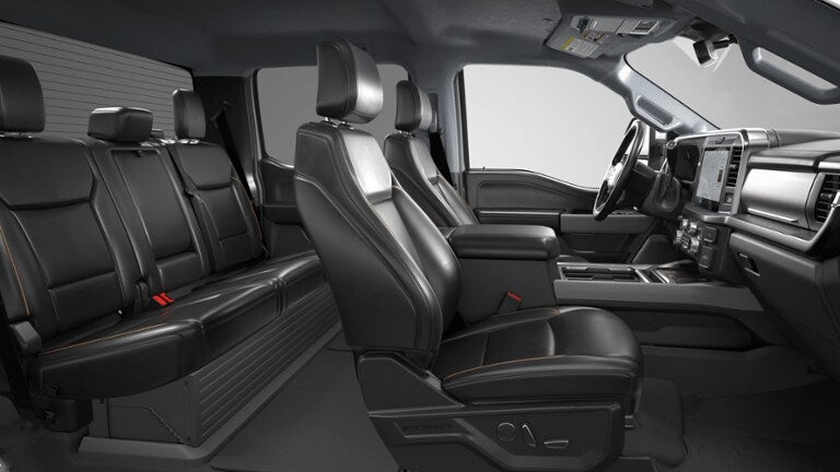2026 Ford Super Duty F-350® Lariat®